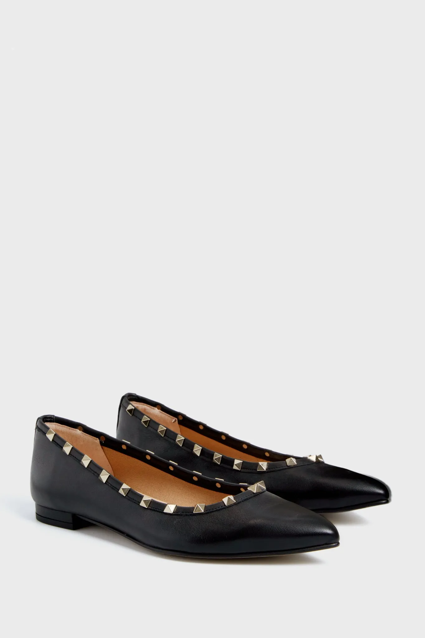 Black Nisim Flats