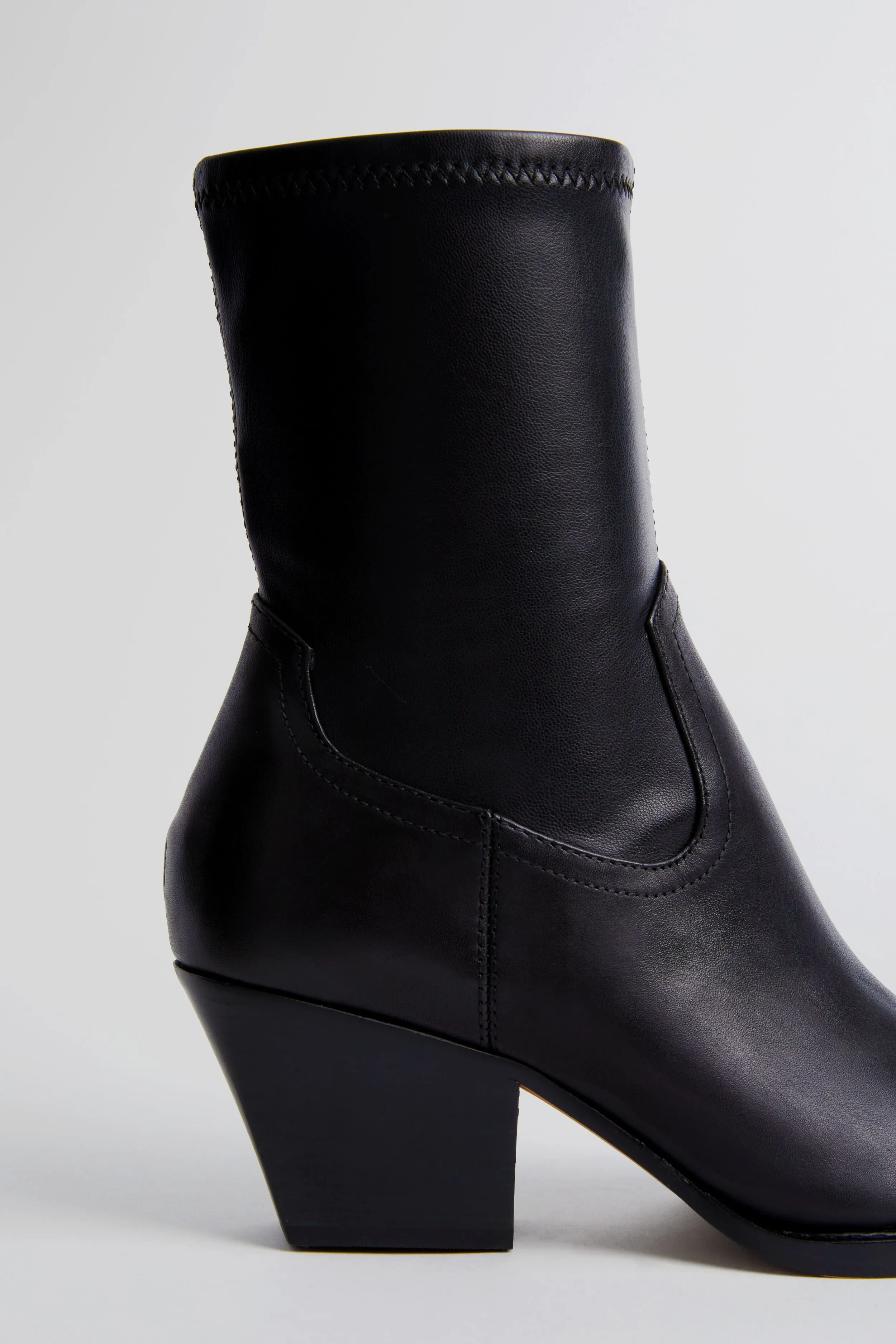 Black Rutger Booties