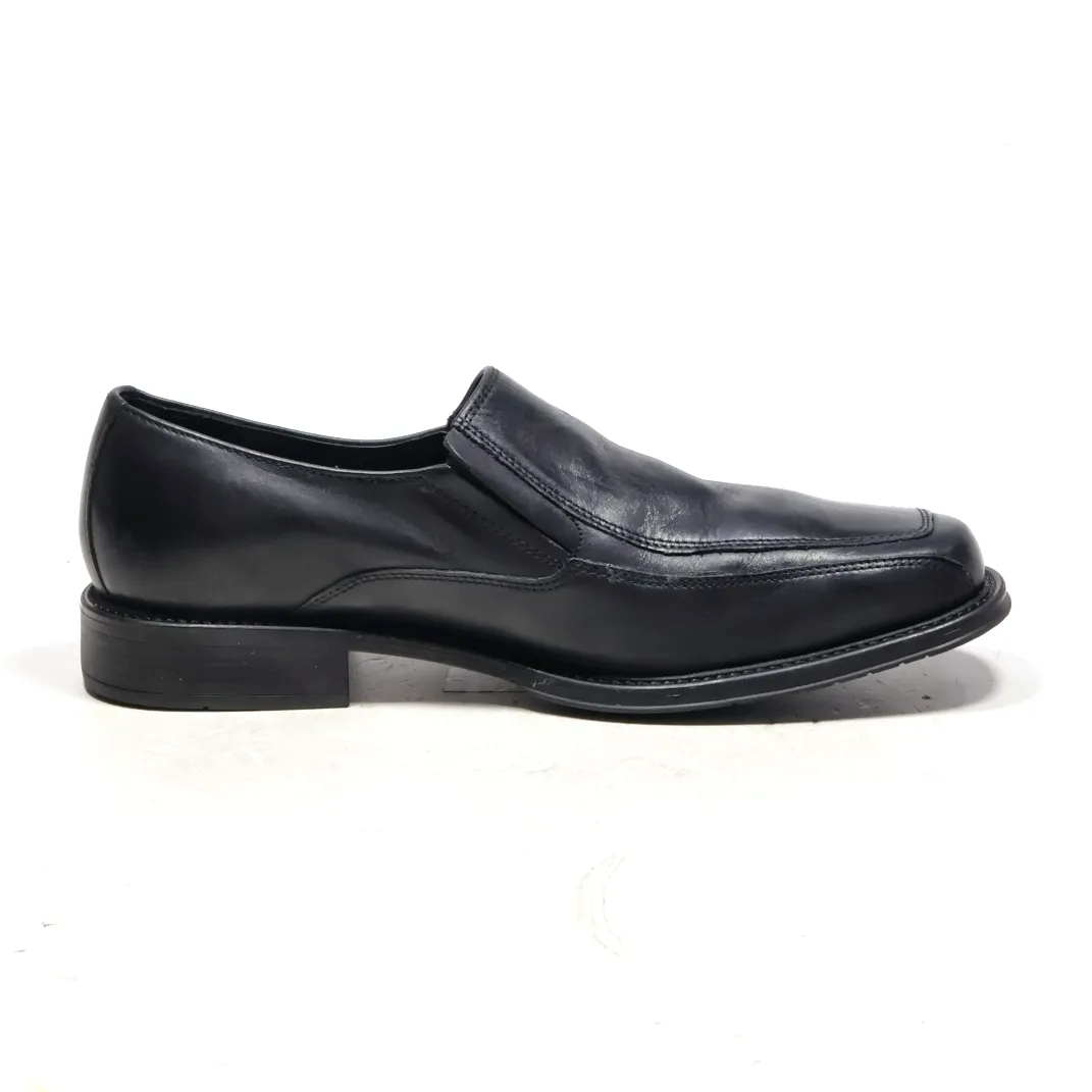 Bostonian Formal Slip Ons Leather Black Colour For Men