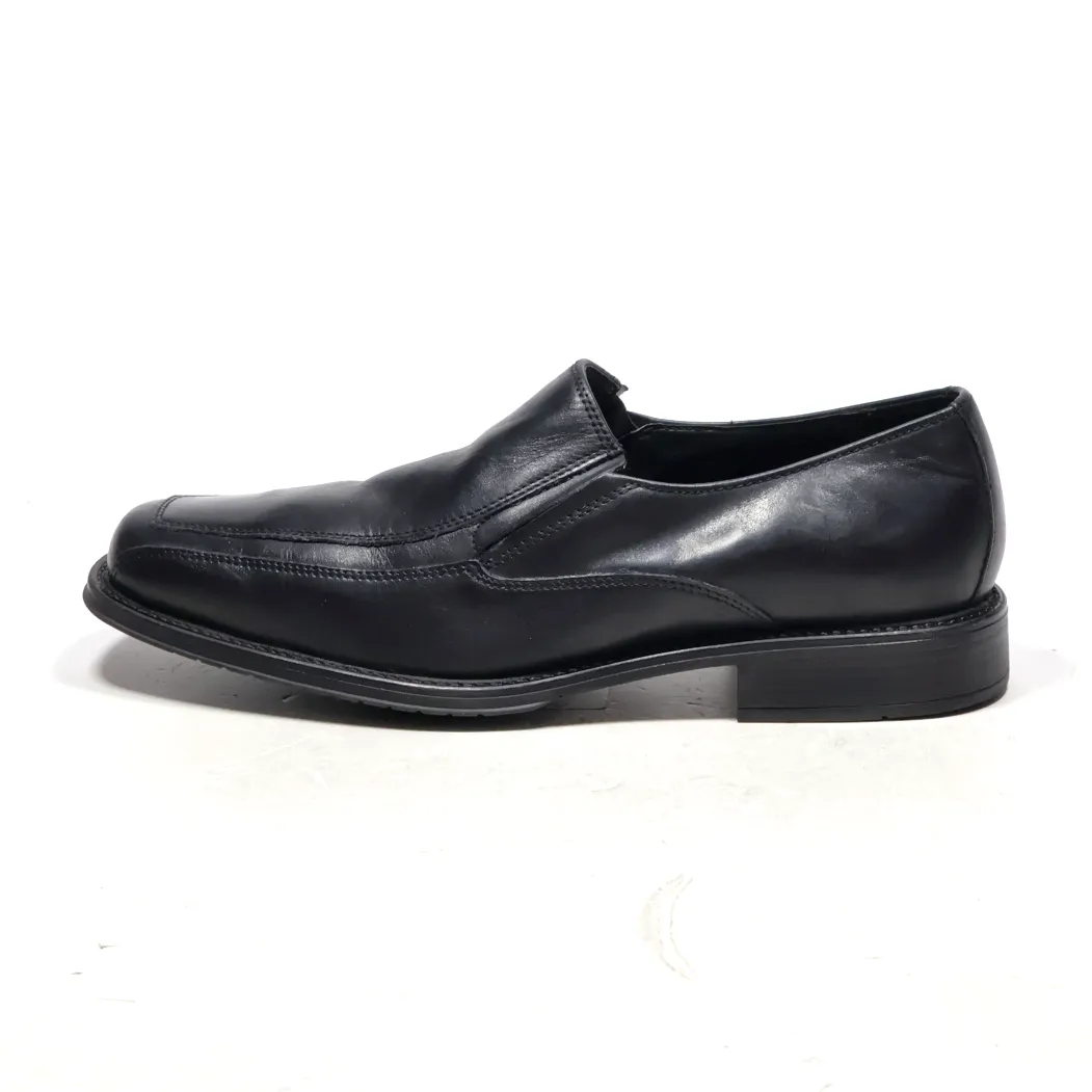 Bostonian Formal Slip Ons Leather Black Colour For Men