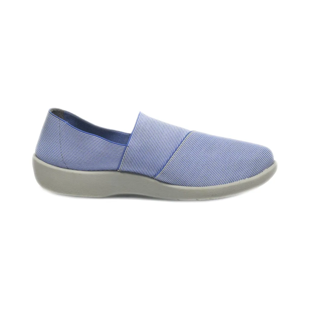 Clarks 16712 Slip Ons Fabric Blue Colour For Women