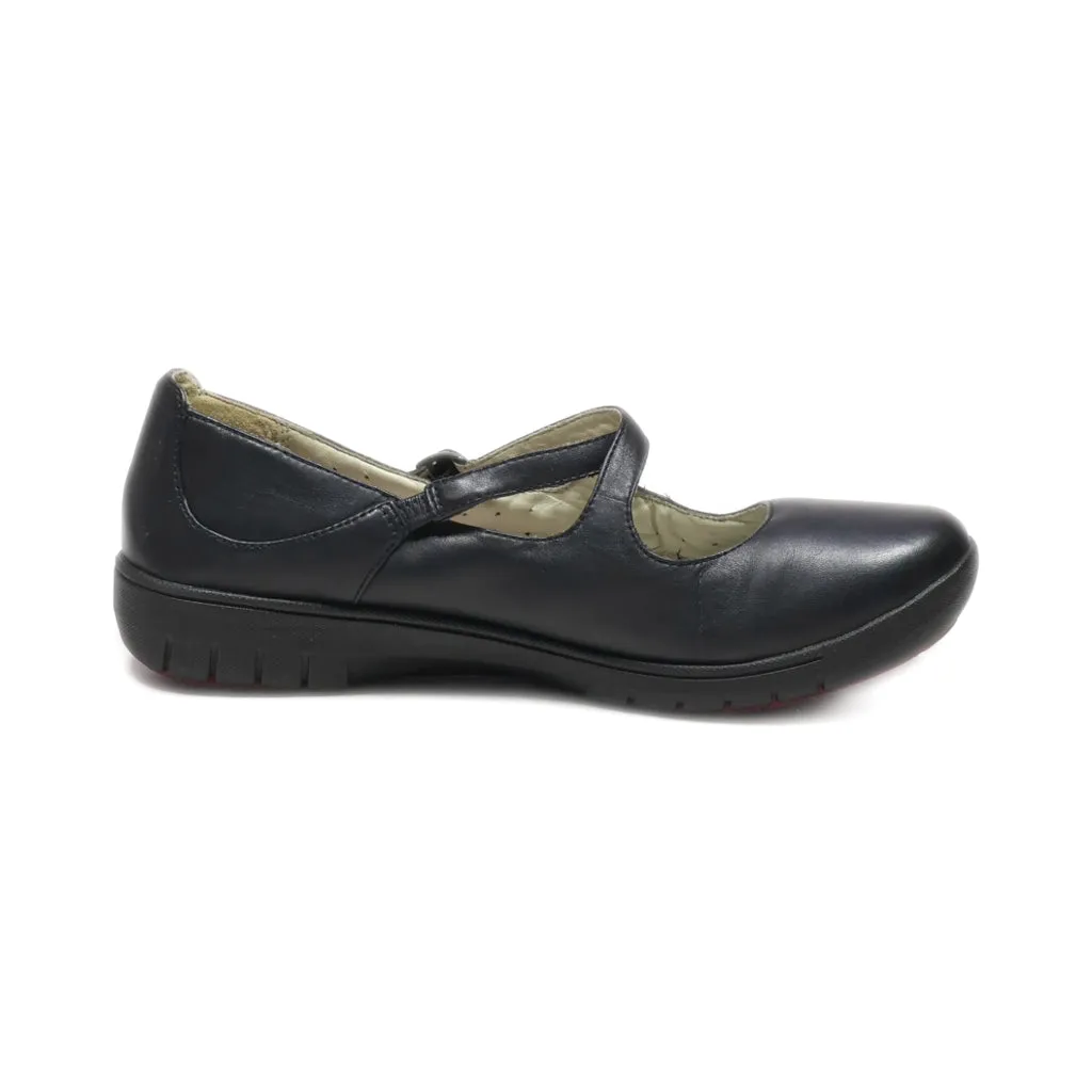 Clarks Strucfureo Ballerinas Leather Black Colour For Women