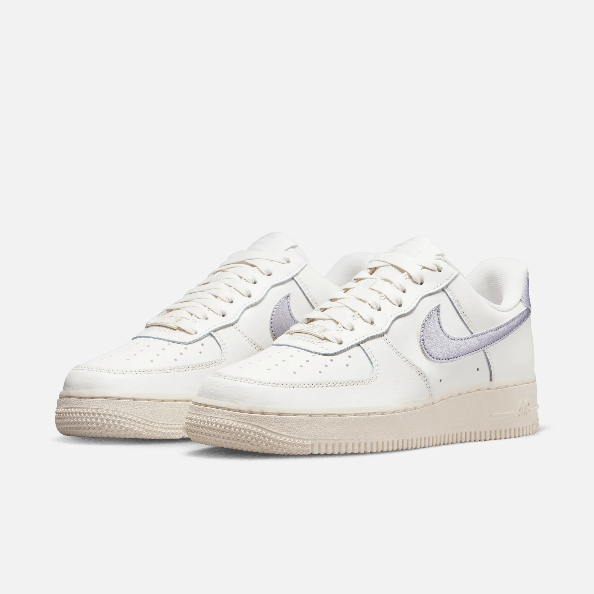 Nike Women's Air Force 1 Low '07 Oxygen Purple