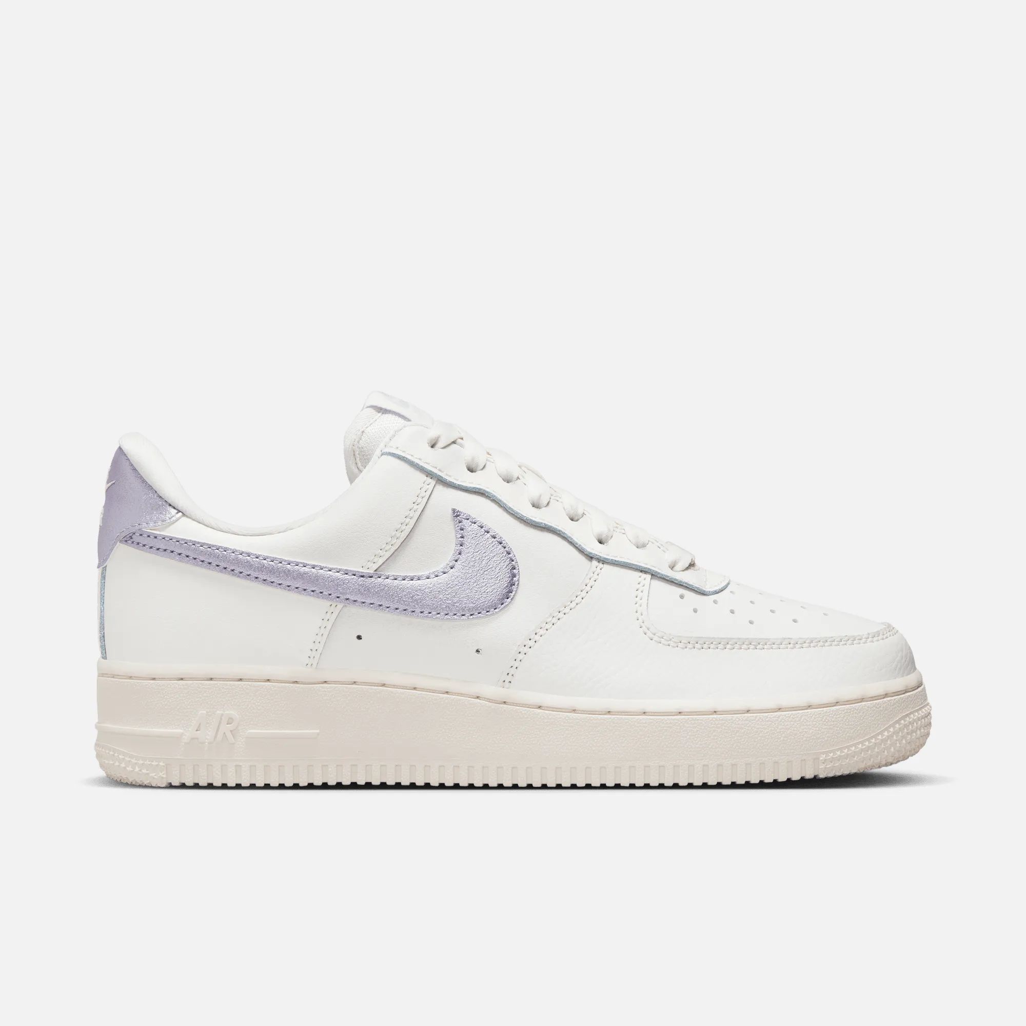 Nike Women's Air Force 1 Low '07 Oxygen Purple