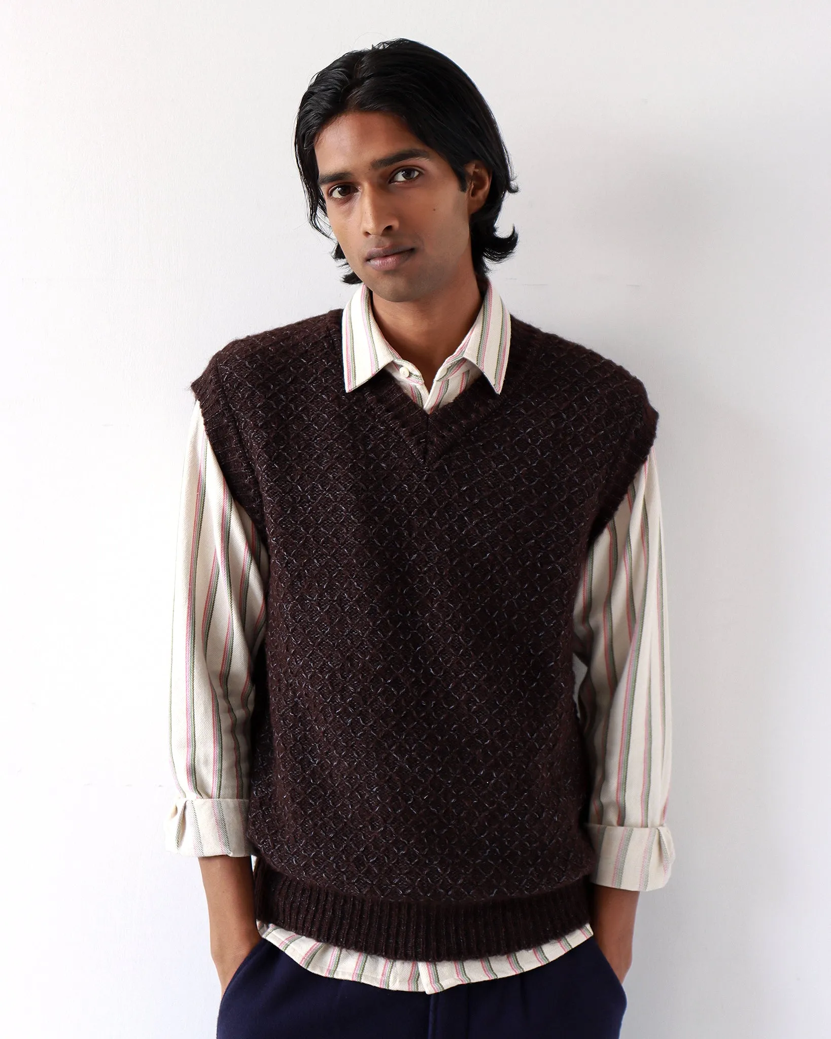 Pinto Vest - Slate Brown Diamond Cable