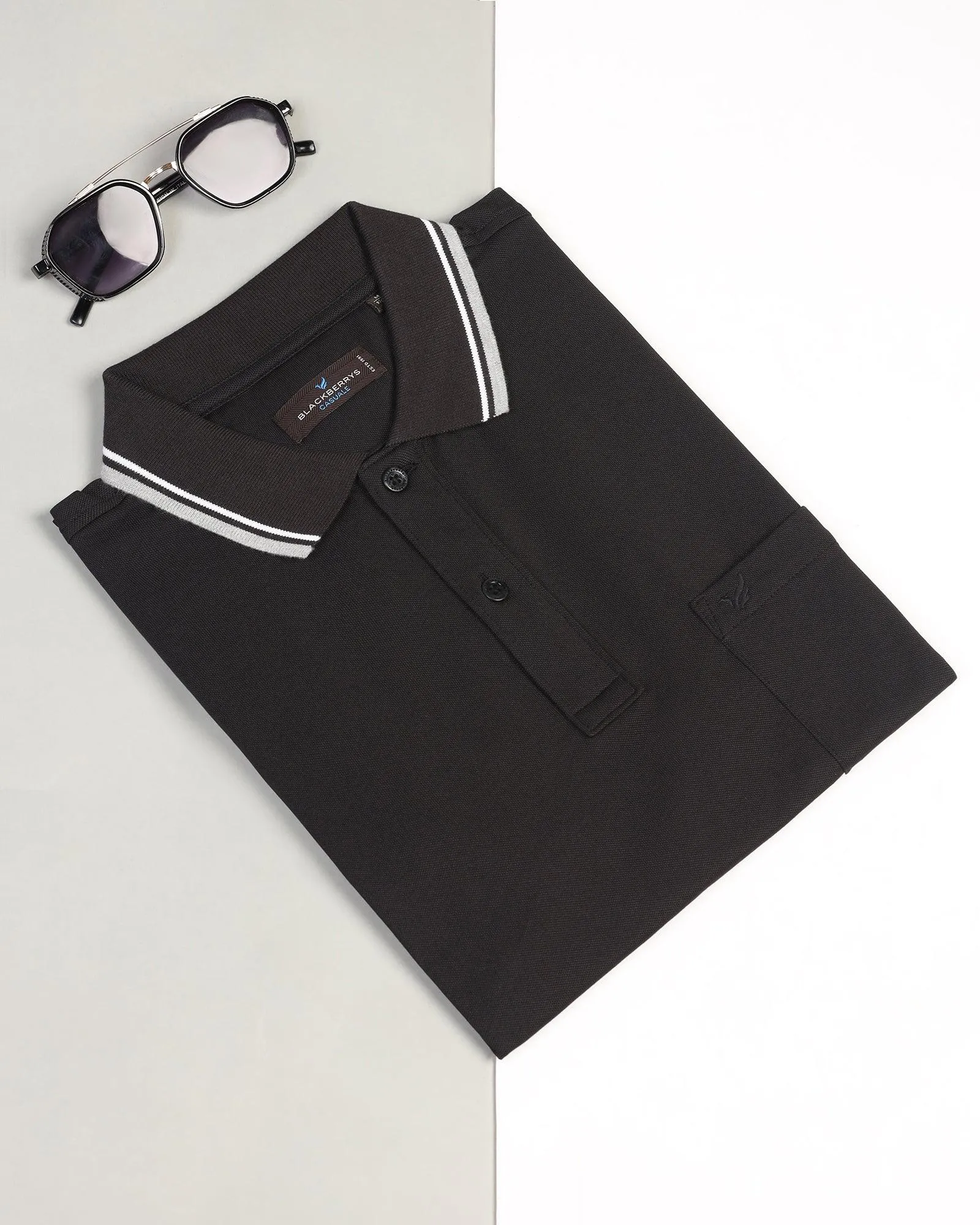 Polo Black Solid T-Shirt - Walter